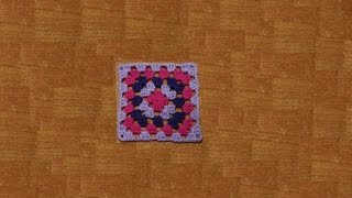 Piastrella alluncinetto facilissima  granny square crochet Tutorial [upl. by Dierdre]