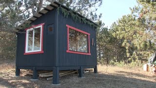 Simple off grid Cabin that anyone can build amp afford [upl. by Tihom]