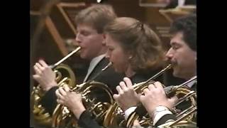 John Williams  Olympic Fanfare Live 1984 HQ áudio [upl. by Bremble]